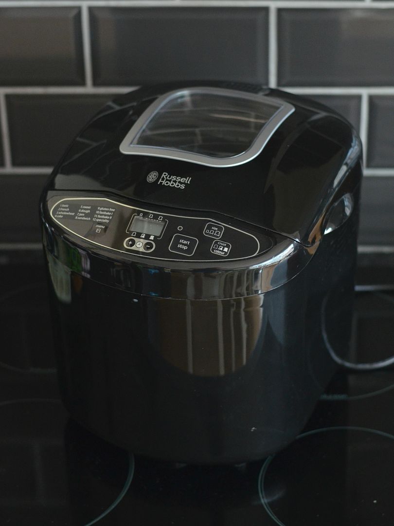 The Crazy Kitchen Cinnamon Raisin Bagels (a bread maker recipe)